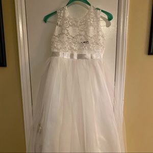 Formal Girls Cotillion/Confirmation Dress
